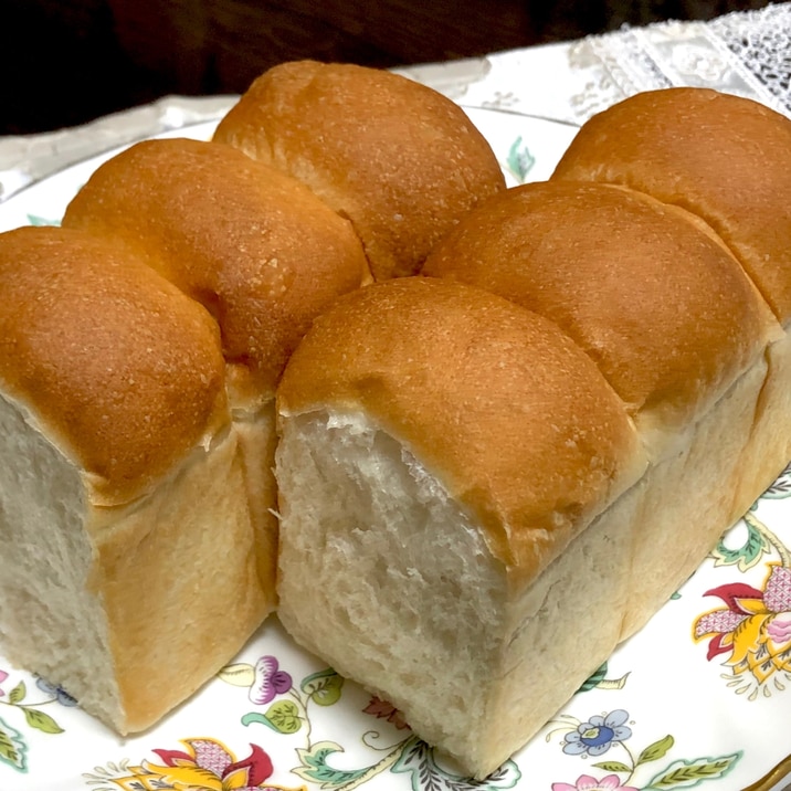 手ごねでふわふわ 基本のミニ食パン レシピ 作り方 By 善ちゃん 楽天レシピ 手ごねでふわふわ 基本のミニ食パン レシピ 作り方 By 善ちゃん 楽天レシピ